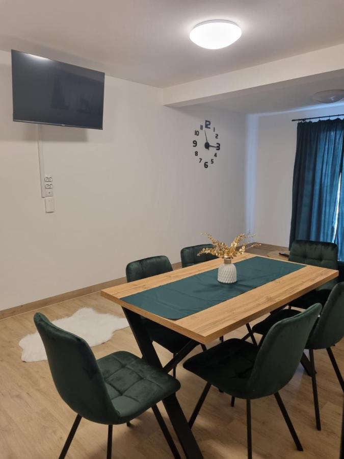 Apartamenty Jelen Pod Grapom Banska Nizna Екстериор снимка